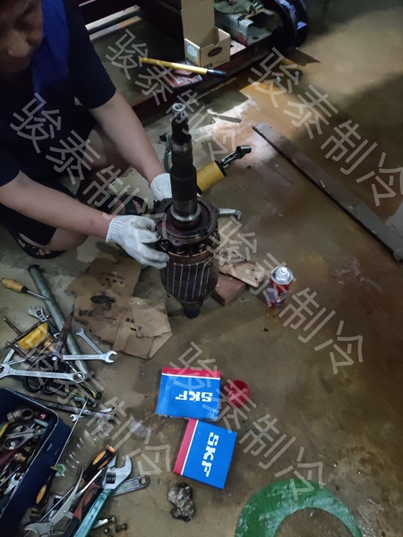 水泵异响更换轴承